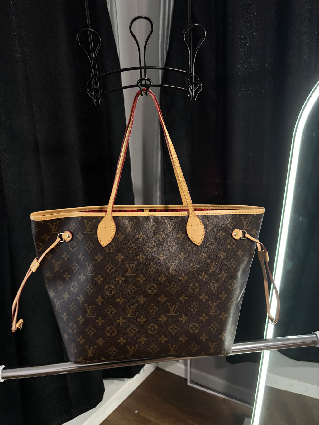 Louis Vuitton Never Full MM