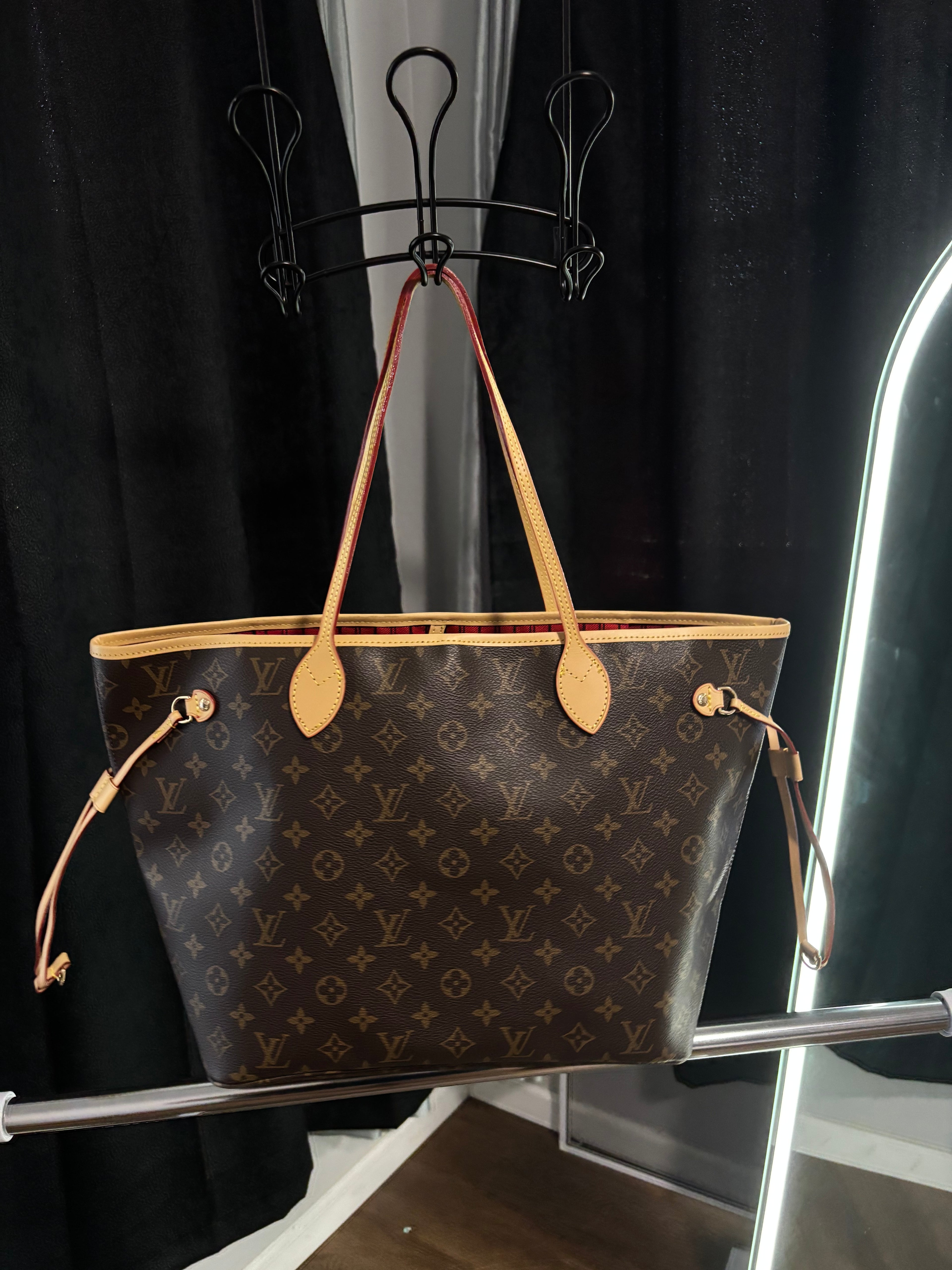 Louis Vuitton Never Full MM